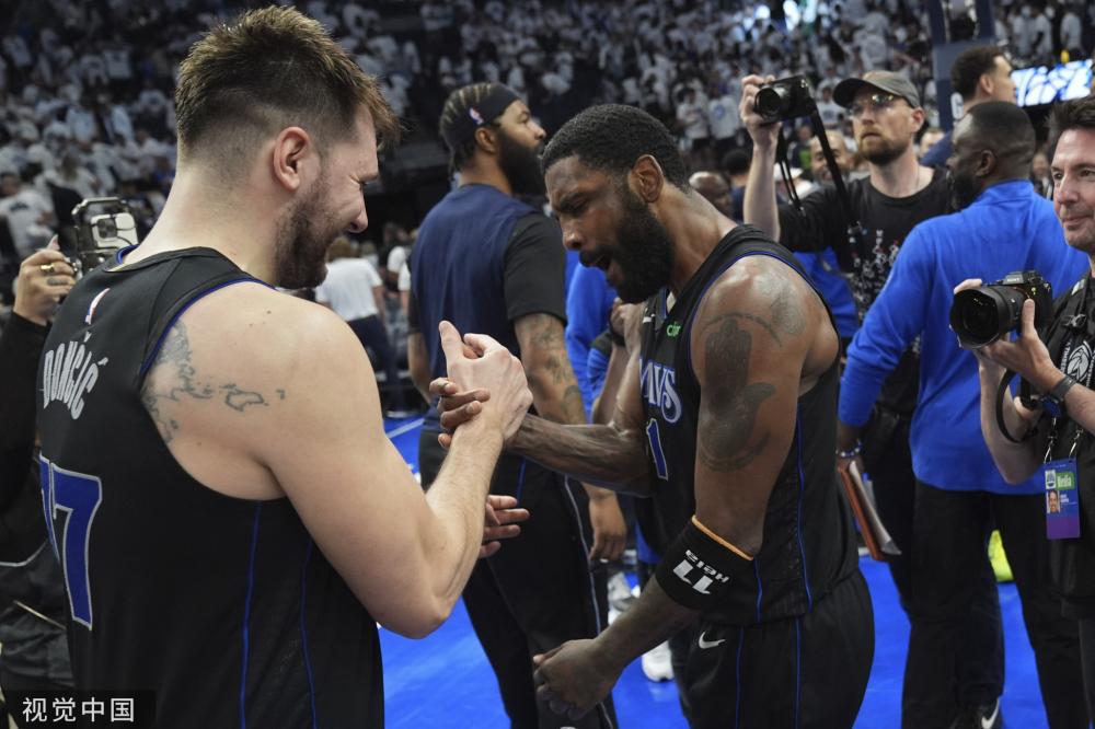 夺得冠军 夺得冠军