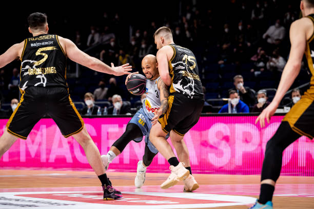 不仅是对球 不仅是对球