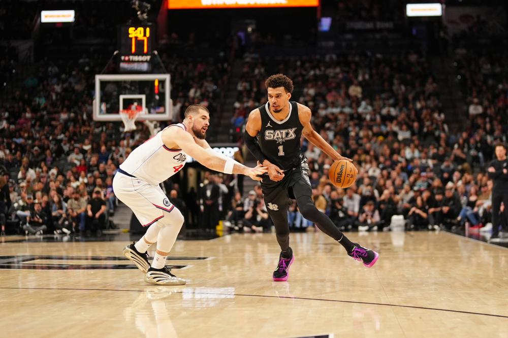 场地冰面特 场地冰面特