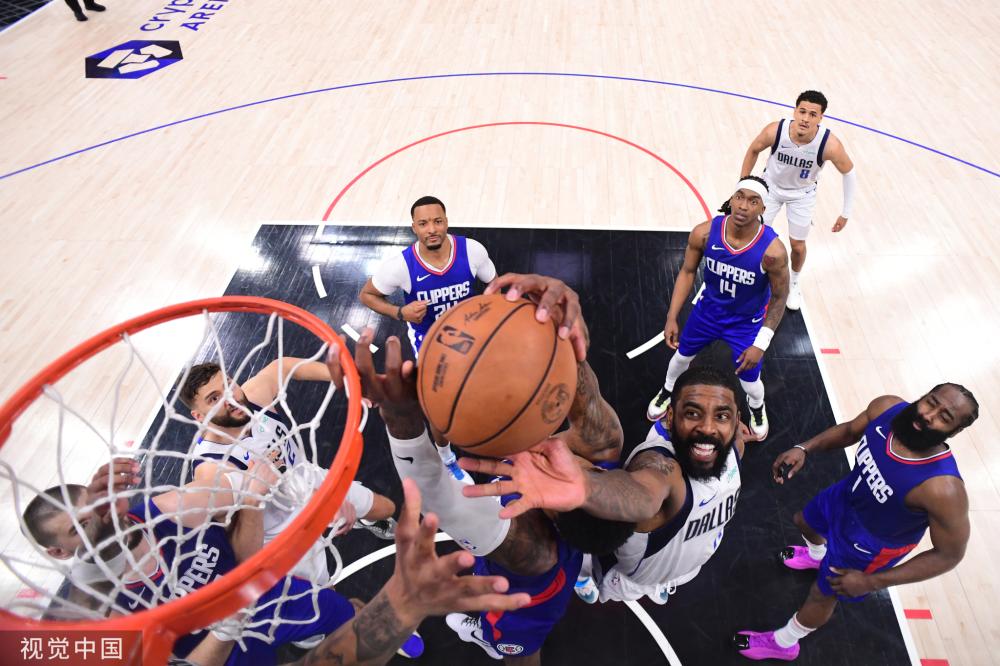 一端是图赫 一端是图赫